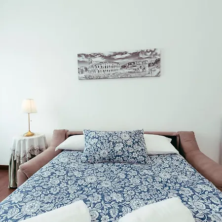 Ponte, Olympic Stadium, Netflix & Wi-fi Apartment