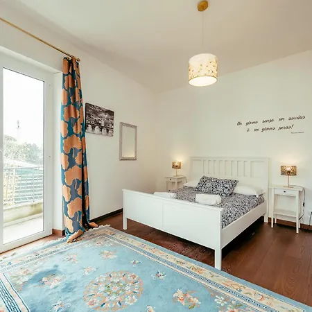 Ponte, Olympic Stadium, Netflix & Wi-fi Apartment